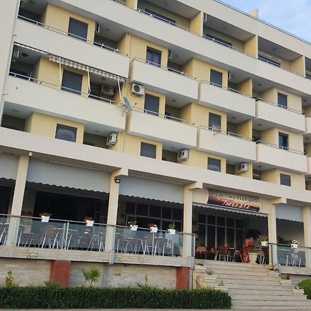 Joel Residence Durrës Esterno foto