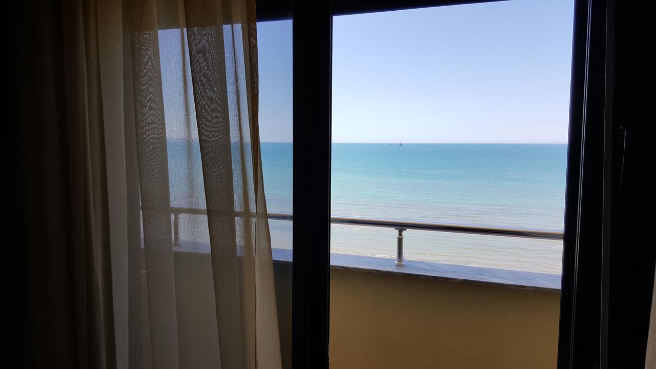 Joel Residence Durrës Esterno foto